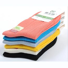 young girl fashion candy solid socks Female girls Teenagers bamboo sock 6pair direct sales 6 Colours 240124