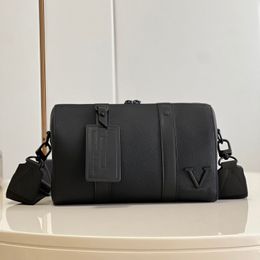 Top Grade Men's Handbag Pure Black Pillow Bag Classic Crossbody Detachable Shoulder Strap for Easy Carrying Metal Letter Design Calf Leather Material Size 27 * 17 * 13cm