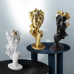 Gold Plated Portrait Sculpture Silence Is Garland Figure Statue Desk Decoration Character Resins Ornaments Abstract Crafts 240129