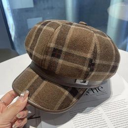 Berets Women Autumn Winter Fashion Vintage British Plaid Thick Spaper Beret Checked Octagonal Hat