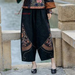 Ethnic Clothing 2024 Chinese Vintage Improved Trousers National Flower Embroidery Harajuku Pants Oriental Elastic Waist Folk Ninth