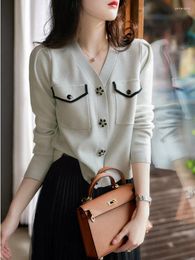 Women's Knits Fashion Versatile Small Fragrant Style Knitted Cardigan Autum/Winter Petal Buckle V-neck Long Sleeve Slim Fit Sweater