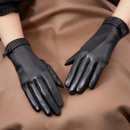 Real Leather Gloves Female Winter Thermal Plushed Lined Thicken Driving Sheepskin Butterfly Knots Leather Gloves Women L207 240201