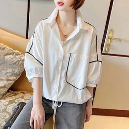 Women's Blouses 2024 Summer Trend Loose Fitting Casual Fashion Design Sense Lapel Panel Pocket Open Line Decoration Three Quarter Shirt