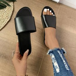 Slippers Summer Fashion Women Slides Black White Design Brand Woman Flat Heels Open Toes House Flip Flop 2024 Causal Shoes