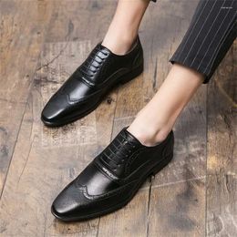 Dress Shoes Rubber Sole Married Man For Wedding White Men Sneakers Sport Beskete Shose What's 2024