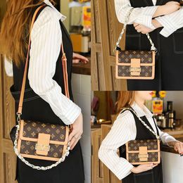 Small Square Printed and Fashionable New Chain Women s Bag factory direct sales