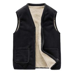 Plus Size Cashmere Men Autumn Winter Vest With Pockets Male Wool CottonPadded Warm Fleece Mens Thick Waistcoats 5Xl 240202