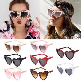 Outdoor Eyewear Retro Love Heart Sunglasses Women Vintage Heart-Shaped UV400 Protection