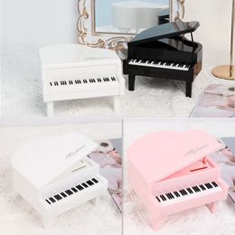 Sunshine born Pography Props Lovely Mini Piano For Studio Full Moon Shooting Accessories Baby Po Decoration 240125