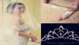 Selling 2014 3 Pieces Lace Appliqued Wedding Veils Comb With Crown Half Gloves 3514282