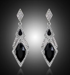 2018 Bridal Jewelry Bride Crystal Earrings Stud Earrings Rhinestones Bridal Earrings Jewelry For Wedding Party Wedding Gifts BW118846225