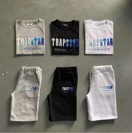 Mens Trapstar T Shirt Set Letter Embroidered Tracksuit Short Sleeve Plush Shorts Motion current 9912ess