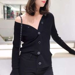 designer t shirt French Elegance 2024 Spring/summer New Product Slim Fit and Slimming with Button Knitted Cardigan Coat Ladies
