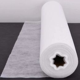 50pcsRoll Massage Table Sheets Sets Disposable SPA Bed Non Woven Lash Cover Tattoo Supply 240202