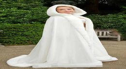 Winter White Wedding Cloak Cape Hooded with Fur Trim Long Bridal Jacket Women Dress Jackets5619165