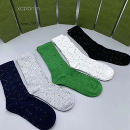 gglies Mens Womens Designer Socks Vintage Letter Print Tide Short Sock for Woman Man Fall Winter Socking Bulk Wholesale Calcetines 5pcs Each Gift 828 164