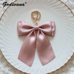 Hand Made Japanese Ribbon Velvet Macaron Girl Bow Keychain Mobile Phone Pendant Cute Bag Charms Key Chains 240122