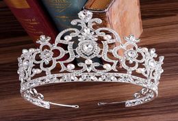 Wedding accessories bridal headpieces designer pearl crown exquisite rhinestones woman gifts birthday party performance matchi6139021