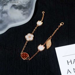 Van Bracelet Luxury Designer Silver Rose Gold Ladybug Lucky Spring Women Men Four Leaf Charm Bracelets Jewelry Access