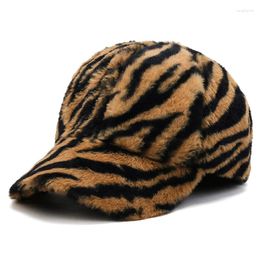 Ball Caps Short Brim Leopard Print Adjustable Women Baseball Cap Zebra Stripes Autumn Winter Plush Dad Hat Snapback