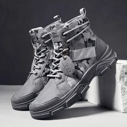 Military Boots For Men Autumn High Top Camouflage Desert Casual Flats Mens Boot Breathable Non Slip Work Shoes Zapatillas Hombre 240131