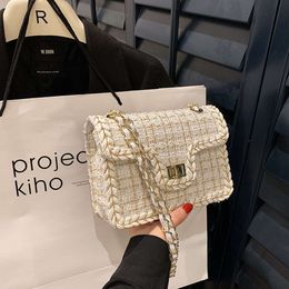 Early Spring New Trendy and Fashionable Chain Unique Texture Weaving Lock Buckle Small Square Bag Crossbody Shoulder factory direct sales