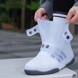 Designer Two Tone Shoe Covers Waterproof Overshoes Washable Anti Skid With Button White Durable Galoshes 240130