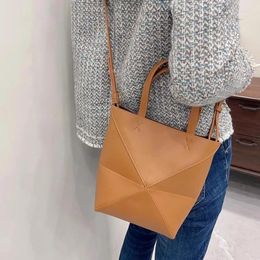 Storage Bags Niche Folding Bucket Bag Luxurious Designer Brand Shoulder Handbag 2024 Fashion Female High-quality Tote Women Purses