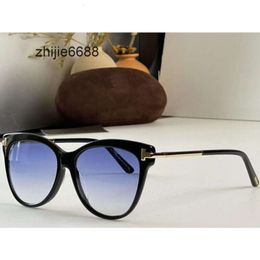 Cloth tom-fords Man Realfine888 Sunglasses 5A With Eyewear Designer TF For FT0821 Woman FT0822 Glasses Frame Box Luxury L69P NNLQ