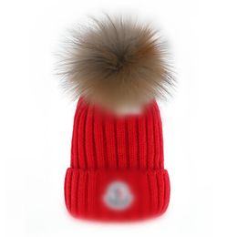 Designer beanie winter hat mens cap Italian trendy warm hat winter new knitted wool hat luxury knitted hat official website version f15
