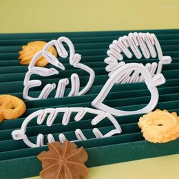 Baking Moulds 4Pcs Tropical Leaves Biscuit Mould DIY Food Fondant Cake Pastry Tool Cookie Plunger Cutter Jungle Birthday Party Supplies