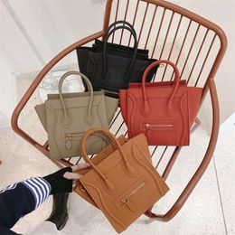 New Lychee Pattern Smiling Face Lost Character Bag Wings Handbag Single Shoulder Diagonal Straddle Women s 88% factory direct