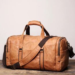 Duffel Bags 2024 Luxury Full Grain Leather Men's Travel Bag Big Beg Cowskin Weekender Genuine Vintage Luggage