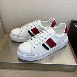 Luxury Fashion Designer's New Men's Formal Board Shoes, Small White Shoes, Coloured Calf Leather, Lightweight Lacing, Low Top 5-10 US Shoes 2024