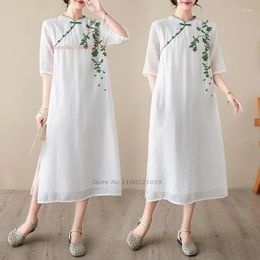 Ethnic Clothing 2024 Chinese Vintage Dress Improved A-line Cheongsam National Flower Embroidery Long Oriental Elegant Folk Qipao