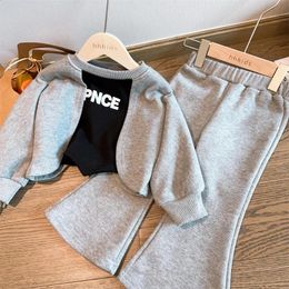 Baby Clothes Set Sweatshirt Long Sleeves Pant Two Piece Kid Children for 18Years Kids Autumn Winter Tracksuit 240129