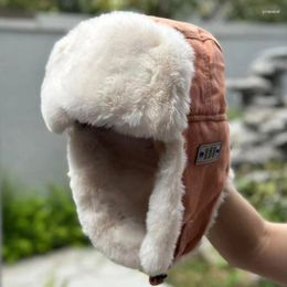 Berets Winter Warm Earflap Bomber Hats Ear Protector Cotton Snow Cap Women Fur Thicke Cold Proof Windproof Russian Ushanka Lei Feng Hat