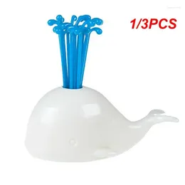 Forks 1/3PCS Creative Whale Fruit Fork Cake Dessert Salad Sticks Picks Cocktail Toothpick Skewer Home Party Acceoosries