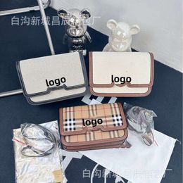 Autumn winter New Camera Red Book Same Western Style Checkered One Shoulder Crossbody Women s Large Capacity Phone Bag factory direct sales