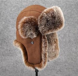 Berets Lei Feng Hat Men's Large Ear Protection Cold Hats Winter Northeast Cotton Ski Cap Retro Trend Gorro Invierno Hombre