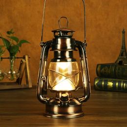 Retro atmosphere Light Outdoor Portable LED Rechargeable Hanging Tent light Hanging Camping Lantern oil Lamp for Party Fishing 240119