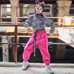 Stage Wear 2024 Kids Street Dance Hip Hop Clothes For Girls Striped Tops Pink Cargo Pants Loose Long Sleeves Jazz Performance BL7336