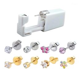 2021 1Piece 316l stud Steel Sterilised Disposable Ear Piercing Units Gun Tools With CZ Crystal Earring Body Jewelry18514832