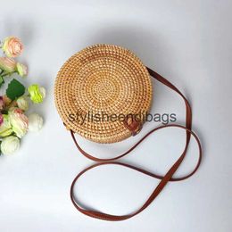 Shoulder Bags Womens Straw Bag Boho Round Hand-Woven Rattan Handbag Crossbody JapanesePhone For Summer Beach VacationH24217