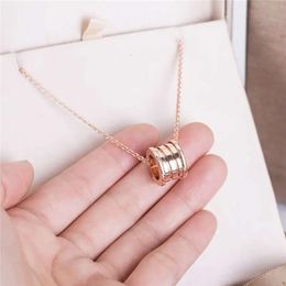 2024 Bulgarilies Necklace for Women 18k Rose Gold Spring Charity Size Waist V Gold Lock Bone Chain High quality Holiday Gifts jewlery designer for women