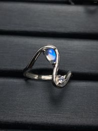 Cluster Rings European And American S925 Sterling Silver Natural Moonlight Wave Opening Design Ring Without Optimized Main Stone