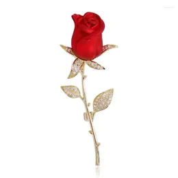 Brooches Shining Rose Women Quality Red Zircon Brooch Pins Unisex Soft Enamel Flower Plants Party Office Fine Jewellery Ladies