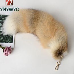 Keychains 2024 Fashion Fox Tail Keychain Wolf Fur Tassel Bag Tag Black And Brown Pom Charm Keyring Holder Strap Chain Gifts