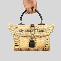 Totes 2023 Summer Handmade Rattan Bag Pastoral Style Beach Holiday Straw Handbag Fashion Woven Single Shoulder Designer bagsH24217